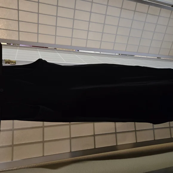 Lululemon Black Sleeveless Dress - Picture 3 of 3